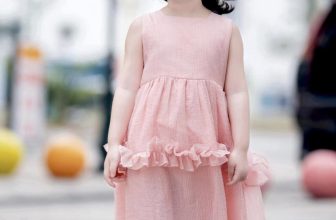 [🆕🇻🇳] ByAnAn – Thiết kế & Thời trang – Quần áo – Thương hiệu 🧑‍🧒❤️️👶⭐️ 𝐂𝐚𝐧𝐝𝐲 𝐝𝐫𝐞𝐬𝐬 | 𝐍𝐞𝐰 𝐢𝐭𝐞𝐦𝐬Hè này mẹ chọn cho bé mẫu váy Candy nhẹ nhàng và vô cùng xinh xắn nhé. Tone hồng – be (be vàng) tươi tắn, tôn da. Thiết kế xoè dễ  , shares-0✔️ , likes-2❤️️ , date-2024-04-21 16:42:13🇻🇳🇻🇳🇻🇳📰🆕