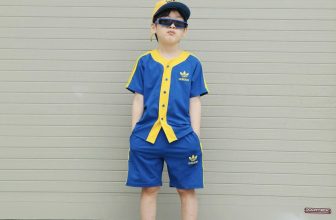 [🆕🇻🇳] FENDI Kids – Chuyên Quần Áo Thiết Kế VNXK, TQXK Cho Bé Yêu 🧑‍🧒❤️️👶⭐️ – Màu đẹp thế này ko thể thiếu trong tủ đồ được!!
Set Adidas bản kids phối màu cực sang xịn
– Chất liệu vải dệt chính phẩm hãng 100% cotton co giãn 4 chi , shares-6✔️ , likes-472❤️️ , date-2024-04-20 23:38:42🇻🇳🇻🇳🇻🇳📰🆕