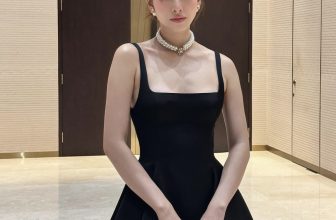 [🆕🇻🇳] Huong Boutique – Định hướng phong cách thời trang 👕 Top1Fashion 👗  𝐇𝐔𝐎𝐍𝐆 𝐱 𝐇𝐨𝐚 𝐇𝐚̣̂𝐮 𝐓𝐢𝐞̂̉𝐮 𝐕𝐲 | 𝐋𝐨𝐯𝐞𝐥𝐲 𝐟𝐞𝐞𝐝𝐛𝐚𝐜𝐤 𝐟𝐫𝐨𝐦 𝐨𝐮𝐫 𝐦𝐮𝐬𝐞Hoa hậu Tiểu Vy quá đỗi xinh đẹp, ngọt ngào và thanh lịch trong thiết kế đầm đen classic bán , shares-35✔️ , likes-12K❤️️ , date-2024-05-01 19:00:14🇻🇳🇻🇳🇻🇳📰🆕