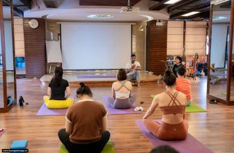 [🆕🇻🇳] Hương Anh Fitness & Yoga 🧘 Top1Yoga 🧘  TRẢI NGHIỆM MỘT NGÀY HỌC HLV YOGA QUỐC TẾ 200H– Học thử HLV yoga là một cách tuyệt vời để khám phá phong cách giảng dạy và phù hợp cá nhân của bạn.– V , shares-1✔️ , likes-26❤️️ , date-2024-04-23 20:44:13🇻🇳🇻🇳🇻🇳📰🆕