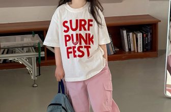 [🆕🇻🇳] Bống Kids : Quần áo trẻ em xuất xịn 🧑‍🧒❤️️👶⭐️
Bộ LUCA & LUCA đỉnh chóp
– Mã này đỉnh lắm, túi hộp hottrend bé nào cũng thích, cá tính cực kỳ hot luôn
– Lưng chun thoải mái, phom đẹp lắm nha
– Áo chất  , shares-0✔️ , likes-0❤️️ , date-2024-05-08 17:41:30🇻🇳🇻🇳🇻🇳📰🆕