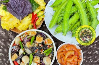 [🆕🇻🇳] BÀ NA FOOD – ĐẶC SẢN CÀ MAU 🍔 Top1Food 🍜 Chỉ dùng ba khía Rạch Gốc để tách trộn nên khách cực thích, ba khía chắc thịt, thơm ngon. Chỉ với #120k có ngay món ngon đặc sản Cà Mau. Giao hàng trong và , shares-0✔️ , likes-183❤️️ , date-2024-05-07 16:14:48🇻🇳🇻🇳🇻🇳📰🆕