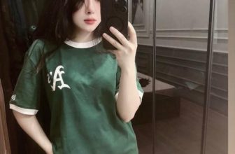 [🆕🇻🇳] ZAMY Việt Nam xuất khẩu – Cửa hàng quần áo nữ 👕 Top1Fashion 👗  NE ~ tuy không mới nhưng phối đẹp  Dáng áo vẫn giữ nguyên phong độ form đẹp, dáng suông không quá nam, nên câc chị có thể bon chen thoải máiii  Áo chỉ có 1 , shares-0✔️ , likes-8❤️️ , date-2024-05-07 19:49:28🇻🇳🇻🇳🇻🇳📰🆕