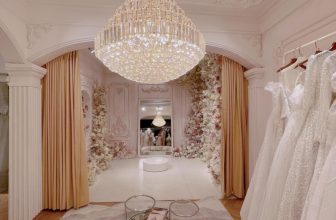 [🆕🇻🇳] TRIEU CUONG STUDIO 🤵🏻 Top1Wedding 👰🏻  Hoá ước mơ công chúa khi nàng dâu bước vào phòng thử váy của Zoe Bridal- Trieu Cuong Studio.Một căn phòng tràn ngập sắc hoa cùng ánh sáng cực kì lãng mạn , shares-0✔️ , likes-11❤️️ , date-2024-05-10 18:02:38🇻🇳🇻🇳🇻🇳📰🆕