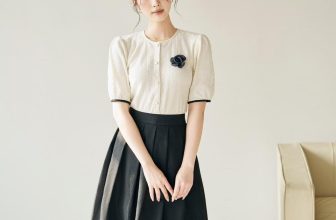 [🆕🇻🇳] Kate By Linh Nguyen – Kim Mã 😎❤️️⭐️ 𝐌𝐨𝐧𝐝𝐚𝐲 𝐎𝐮𝐭𝐟𝐢𝐭 | 𝐌𝐢𝐭𝐲 𝐓𝐨𝐩 𝐱 𝐑𝐢𝐜𝐲 𝐒𝐤𝐢𝐫𝐭
Quay trở lại công việc sau cuối tuần thảnh thơi, hãy thử diện lên set mix mới lên kệ tại KATE để sẵn sàng tuần làm vi , shares-0✔️ , likes-8❤️️ , date-2024-05-19 16:35:59🇻🇳🇻🇳🇻🇳📰🆕