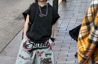 [🆕🇻🇳] PUN KIDS – 🌈Pun Kids chuyên order hàng cao cấp quần áo phụ kiện 🧑‍🧒❤️️👶⭐️ Set áo thun đen có nón phối quần lửng siêu ngầu cho mấy a trai đây ròii
Size : 90-150
Zá cả set : #380k PUN KIDS – Quần Áo xinh cho bé
Hotline (sỉ):  0707 , shares-0✔️ , likes-0❤️️ , date-2024-05-14 19:39:31🇻🇳🇻🇳🇻🇳📰🆕