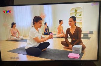 [🆕🇻🇳] Fairy Garden – Aerial & Yoga 🧘 Top1Yoga 🤸🏻‍♀️ Fairy Garden tiếp tục giới thiệu về bộ môn yoga với hướng dẫn của cô giáo TLinh (Nguyễn Thuỳ Linh) trên sóng VTV5, trong chương trình “Sống khoẻ” vào lúc 7 , shares-1✔️ , likes-40❤️️ , date-2024-05-05 12:39:20🇻🇳🇻🇳🇻🇳📰🆕