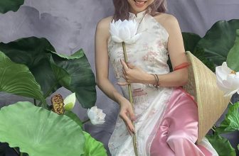 [☕️🇻🇳] Sam Rooftop Coffee 🥤 Top1Coffee ☕️ Dạo này tự nhiên thèm trà sen …
Có bạn khách yêu nào đến Sam vừa cafe chill vừa được checkin concept sen thơm ngát của quán  , shares-0✔️ , likes-7❤️️ , date-2024-05-14 15:31:21🇻🇳🇻🇳🇻🇳📰🆕