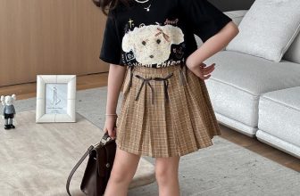 [🆕🇻🇳] BABY SHOP – thời trang trẻ em – Shop chuyên bán buôn, bán lẻ quần áo, giầy dép, phụ kiện trẻ em 🧑‍🧒❤️️👶⭐️ SET VÁY BÉ GÁI
Áo thun cotton phối chân váy xếp ly sang chảnh
Size:120-170(20-43kg)
Giá:395.000
, shares-2✔️ , likes-0❤️️ , date-2024-06-01 01:42:56🇻🇳🇻🇳🇻🇳📰🆕