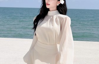 [🆕🇻🇳] LAGOM – A local brand in Viet Nam! We create styles for beautiful queens 👕 Top1Fashion 👗  Tận hưởng trọn vẹn hương vị mùa hạ với nắng vàng trong trẻo cùng với thiết kế bồng bềnh tựa làn mây của 𝑨𝒖𝒓𝒐𝒓𝒂 𝑺𝒆𝒕Sử dụng chất liệu chính là tơ orgazan m , shares-37✔️ , likes-217❤️️ , date-2024-05-05 01:01:18🇻🇳🇻🇳🇻🇳📰🆕