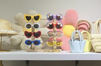 [🆕🇻🇳] EM BÉ HON – Được có mặt trong những khoảnh khắc lớn lên của các em bé – luôn là điều mà tiệm tự hào nhất! 🧑‍🧒❤️️👶⭐️ 1 góc nhỏ phụ kiện kính – túi – nón – kẹp tóc cho mẹ và các bé  Facebook: Em Bé Hon
Instagram: embehon.xinchao
Ghé thăm cửa hàng tại: G34 Cư Xá Vĩnh Hội,  , shares-0✔️ , likes-0❤️️ , date-2024-05-20 15:18:14🇻🇳🇻🇳🇻🇳📰🆕