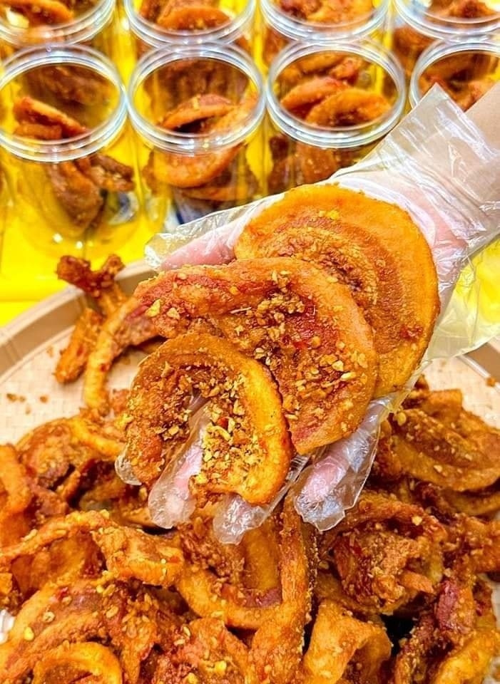 [🆕🇻🇳] Bếp Phố 🍔 Top1Food 🍜 Ba rọi mắm tỏi hôm nay rất ngon, ít mỡ nhiều nạc giòn rụm luôn khách ơi 
 , shares-0✔️ , likes-4❤️️ , date-2024-05-13 15:09:54🇻🇳🇻🇳🇻🇳📰🆕