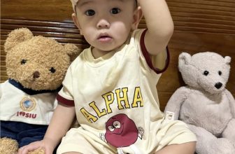 [🆕🇻🇳] EM BÉ HON – Được có mặt trong những khoảnh khắc lớn lên của các em bé – luôn là điều mà tiệm tự hào nhất! 🧑‍🧒❤️️👶⭐️ #feedback Shop chưa kịp chụp mẫu mới, em bé ghé shop mua hết mấy mẫu size baby luôn gòyy  Gửi feedback xinh xĩuu
, shares-0✔️ , likes-0❤️️ , date-2024-05-29 16:07:15🇻🇳🇻🇳🇻🇳📰🆕