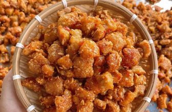 [🆕🇻🇳] Bếp Phố 🍔 Top1Food 🍜 Bếp đang đóng gói tóp mỡ mắm tỏi nè. Tóp mỡ hôm nay giòn thơm đặc biệt luôn. Khách đặt hàng inbox bếp giao liền trong ngày nha
, shares-0✔️ , likes-4❤️️ , date-2024-05-15 13:51:56🇻🇳🇻🇳🇻🇳📰🆕