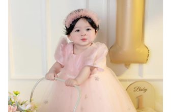 [🆕🇻🇳]  Homi baby house -Homi Baby House là thương hiêu đầm dạ hội , đầm công chúa cho bé tuổi từ 1-10 tuổi 🧑‍🧒❤️️👶⭐️ Em chưa từng thích nắng
Cũng chẳng hề thích mưa
Em chỉ đang lo lắng
Không biết MOM đã sắm đồ đẹp em chưaHelen Dress
𝗦𝗵𝗼𝗽𝗲𝗲 :
—————
Homibabyho , shares-0✔️ , likes-11❤️️ , date-2024-06-04 20:56:14🇻🇳🇻🇳🇻🇳📰🆕