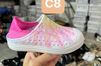 [🆕🇻🇳]  Nhà Ủn – sỉ/lẻ Quần áo trẻ em vnxk, cambodia xuất khẩu, tqxk 😎❤️️⭐️ Size còn shop ghi trên hình ạ
250k đôi
, shares-0✔️ , likes-2❤️️ , date-2024-05-30 15:58:42🇻🇳🇻🇳🇻🇳📰🆕