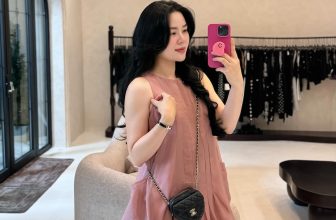 [🆕🇻🇳] Bui Lan Anh Studio – 𝑸𝒖𝒂̂̀𝒏 𝑨́𝒐 𝑵𝒖̛̃ 𝑯𝒐𝒕 𝑻𝒓𝒆𝒏𝒅 👕 Top1Fashion 👗  Váy tơ nhẹ tênh siêu xinh ạ, bầu mặc thoải mái các chị nha, màu hồng vỏ đỗ xinh lắm luôn ấy
, shares-19✔️ , likes-952❤️️ , date-2024-05-18 20:37:59🇻🇳🇻🇳🇻🇳📰🆕