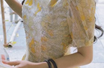 [🆕🇻🇳] H’allure – “If you’re an open book, there’s no allure.” – Alexander McQueen 👕 Top1Fashion 👗  𝐍𝐄𝐖 𝐀𝐑𝐑𝐈𝐕𝐀𝐋 | 𝐄𝐋𝐄𝐍𝐀 𝐃𝐑𝐄𝐒𝐒Not all gardens are filled with roses. Some hold sunflowers, tall and strong, their vibrant petals a testament to inner beauty  , shares-4✔️ , likes-185❤️️ , date-2024-06-03 02:02:02🇻🇳🇻🇳🇻🇳📰🆕