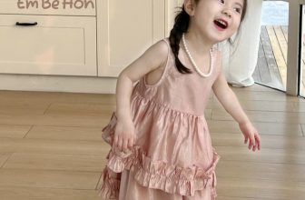 [🆕🇻🇳] EM BÉ HON – Được có mặt trong những khoảnh khắc lớn lên của các em bé – luôn là điều mà tiệm tự hào nhất! 🧑‍🧒❤️️👶⭐️ 1 items không thể thiếu trong chuyến đi du lịch hè của các béMàu hồng pastel ngọt ngào kết hợp thiết kế voan xoè bồng bềnh vừa nhẹ nhanf mà vẫn siêu đán , shares-0✔️ , likes-0❤️️ , date-2024-05-21 14:38:27🇻🇳🇻🇳🇻🇳📰🆕