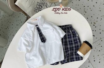 [🆕🇻🇳] ZOO KIDS 🧑‍🧒❤️️👶⭐️ #NEW_ARRIVAL
Outfit set sơ mi cavat kẻ công tử bảnh bao, lịch lãm
Mua 1 được 3 set gồm : áo + quần + cavat
Chất liệu : áo sơ mi cotton mềm mịn, co gi , shares-0✔️ , likes-8❤️️ , date-2024-05-18 14:36:01🇻🇳🇻🇳🇻🇳📰🆕