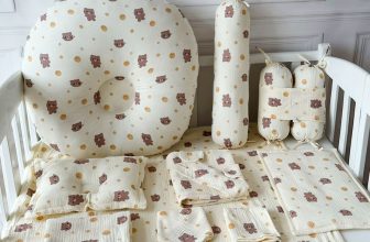 [🆕🇻🇳] Chipmunk Baby – Thương hiệu Việt Nam chuyên sản xuất và thương mại sản phẩm cho bé sơ sinh 🧑‍🧒❤️️👶⭐️ BỘ CHĂN GỐI “GẤU SOCOLA” DỄ THƯƠNG SẴN SÀNG CÙNG BA MẸ ĐÓN BÉ YÊU CHÀO ĐỜI
(Mẹ có thể mua lẻ hoặc mua cả bộ cho xinh nhé)Thông tin sản phẩm:
– Họa tiết:  , shares-0✔️ , likes-4❤️️ , date-2024-05-20 16:43:39🇻🇳🇻🇳🇻🇳📰🆕