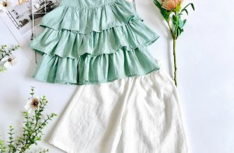 [🆕🇻🇳] Annie’s house – Thế giới váy của các thiên thần nhỏ 😎❤️️⭐️  Dành hết mùa hè để #sale 2 set này luôn ạ.
Còn lẻ size nên em #sale  chứ chất linen mát lắm mom nha,
, shares-1✔️ , likes-3❤️️ , date-2024-05-23 18:19:59🇻🇳🇻🇳🇻🇳📰🆕