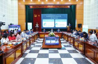 [🆕🇻🇳] VietinBank – Ngân hàng TMCP Công Thương Việt Nam 💵 🏧   VIETINBANK THÚC ĐẨY SỬ DỤNG THẺ TÍN DỤNG NỘI ĐỊA
Ngày 21/5/2024, đại diện Ngân Hàng TMCP Công Thương Việt Nam (VietinBank) – Ông Nguyễn Tấn Pháp – Giám , shares-18✔️ , likes-133❤️️ , date-2024-05-22 19:22:29🇻🇳🇻🇳🇻🇳📰🆕