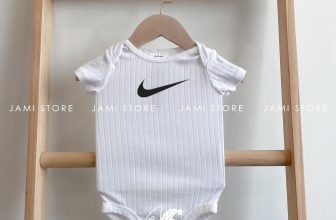 [🆕🇻🇳]  Jami Baby Store – Chuyên hàng body xuất dư trẻ em Carter, Geo, Old Navy chuẩn 100% 🧑‍🧒❤️️👶⭐️ 𝐗𝐚̉ 𝐤𝐡𝐨 𝐜𝐡𝐢̉ #𝟐𝟗𝐤
Bodychip Bé Trai, Bé Gái 18-24m(11-13kg)Bodychip 100 % cotton chất mềm mịn, thấm hút mồ hôi, ko gây cảm giác ngứa ngáy hay khó chịu cho , shares-1✔️ , likes-5❤️️ , date-2024-05-23 19:50:35🇻🇳🇻🇳🇻🇳📰🆕