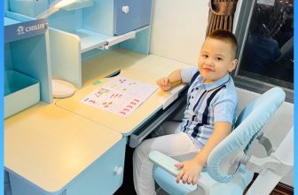 [🆕🇻🇳] Chilux là thương hiệu chuyên sản xuất sản phẩm tiện ích dành cho bé tiên phong tại Singapore 🧑‍🧒❤️️👶⭐️  QUÀ 1/6 SỚM VỪA CẬP BẾN TỚI XINH NGOANBố mẹ tặng các ngoan yêu BỘ BÀN HỌC THÔNG MINH CHILUX, phần thưởng cho một năm học tập nỗ lực, cũng vừa là quà mừ , shares-0✔️ , likes-1❤️️ , date-2024-05-28 16:09:03🇻🇳🇻🇳🇻🇳📰🆕