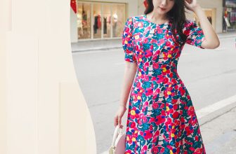 [🆕🇻🇳] Thời trang công sở K&K Fashion tự tin mang lại nét đẹp quyến rũ đầy lôi cuốn cho người phụ nữ công sở hiện đại 👕 Top1Fashion 👗  Diện một chiếc váy hoa xinh đẹp và bắt mắt thế này thì vẻ đẹp của chủ nhân lại sẽ càng được tô điểm thêm!
#kkfashion #yourbeautyandcharm #vaydamxinh
, shares-1✔️ , likes-106❤️️ , date-2024-05-30 11:02:02🇻🇳🇻🇳🇻🇳📰🆕