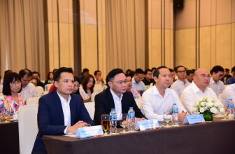 [🆕🇻🇳] VietinBank – Ngân hàng TMCP Công Thương Việt Nam 💵 🏧  RÀO CẢN ESG: LỘ TRÌNH CHUYỂN ĐỔI VÀ GIẢI PHÁP KỸ THUẬT CHO CÁC DOANH NGHIỆP
‍ Tại Sự kiện chuyên đề “Triển vọng Thị trường Xuất nhập khẩu” của Vieti , shares-3✔️ , likes-79❤️️ , date-2024-05-21 21:16:24🇻🇳🇻🇳🇻🇳📰🆕