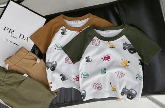 [🆕🇻🇳]  Door to door – Chuyên quần áo, giày dép và phụ kiện cho bé 😎❤️️⭐️ SET ÁO THUN PHỐI SHORT HÀNG THIẾT KẾ SIÊU ĐẸP CHO BÉ ĐÓN HÈ
Phom năng động, chất liệu đẹp cao cấp mềm xịn, lưng thun thoải mái.
Đủ size 90-140.Chất liệu  , shares-1✔️ , likes-0❤️️ , date-2024-05-31 21:15:10🇻🇳🇻🇳🇻🇳📰🆕