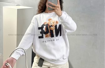 [🆕🇻🇳] Minh Minh Nguyen (Minh Minh Shop vnxk) 👕 Top1Fashion 👗  Tặng cho Xôm 99cành ÁO XỊN mê!
Chị e nhà M Tương tác zui nhà zui cửa nha!!!
SWEATER FB !!!
Áo nỉ mỏng- mang thoải mái , k quá nóng!
Teddy siêu dễ thương!
Hỏng cần lăn tăn nha ce!!!
————————
, shares-1✔️ , likes-311❤️️ , date-2024-05-28 19:01:06🇻🇳🇻🇳🇻🇳📰🆕