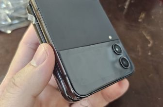 [🆕🇻🇳] Điện thoại xách tay Hàn quốc Công Dung ♥️️ Top1Shop 🛍️  Zfip4/5G đẹp keng nguyên seal luôn, máy zin chất cấu hình cao vút snap 8gen 1, 8gb ram/256gb bộ nhớ, màn 2k-120hz, pin trâu, cam nét căng, máy chạy 2 sim s , shares-0✔️ , likes-6❤️️ , date-2024-06-05 14:40:44🇻🇳🇻🇳🇻🇳📰🆕