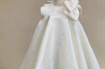 [🆕🇻🇳]  MMKID aims to bring kids the most high fashionable and high quality party design 🧑‍🧒❤️️👶⭐️ Baby Dress for little girls
Available now at MMKID
#vaycongchua #babygirldress #cutebabygirl #babyphotography #babydress #princessdresses, shares-2✔️ , likes-39❤️️ , date-2024-06-02 04:35:51🇻🇳🇻🇳🇻🇳📰🆕