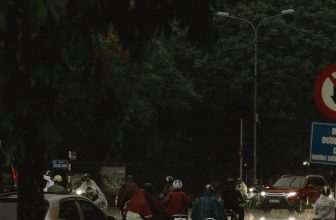 [🆕🇻🇳] Check in Vietnam – Cùng nhau trải nghiệm và và khám phá Việt Nam ♥️️ Top1Checkin ☑   Hà Nội và cơn mưa rào đúng giờ tan tầm …  Cảm ơn những tấm hình của bạn nguyễn mỹ linh (@kayyliin._) #checkinvietnam #checkinhanoi #Hna
, shares-4✔️ , likes-17K❤️️ , date-2024-05-29 23:42:46🇻🇳🇻🇳🇻🇳📰🆕