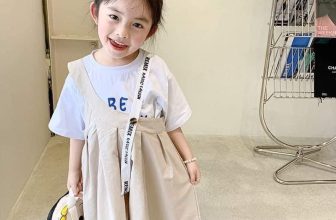 [🆕🇻🇳] Nhà Hạt Dẻ – Thời trang Trẻ em và Gia đình 😎❤️️⭐️ Xinh cực kì
Yếm xinh vintage có 102 này nhiều lúc đi đu hí với đồng bọn khó kiếm lắm nha. Mặc kiểu gì cũng xinh luôn. Vừa điệu đà lại cá tính, ko đụng hà , shares-0✔️ , likes-1❤️️ , date-2024-06-04 23:04:16🇻🇳🇻🇳🇻🇳📰🆕