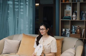 [🆕🇻🇳] 𝐌𝐚𝐢𝐬𝐨𝐧 𝐋𝐞𝐞𝐧𝐚𝐚 👕 Top1Fashion 👗  𝑴𝒂𝒊𝒔𝒐𝒏 𝑳𝒆𝒆𝒏𝒂𝒂 – 𝑷𝒓𝒊𝒗𝒂𝒕𝒆 𝑭𝒊𝒕𝒕𝒊𝒏𝒈  Ms. Vân Nguyễn trong set “Ren mùa hạ” tại buổi private fitting – dịch vụ đặc biệt tại nhà của Maison Leenaa. Liên hệ page  , shares-0✔️ , likes-29❤️️ , date-2024-06-05 16:04:31🇻🇳🇻🇳🇻🇳📰🆕