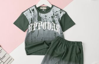 [🆕🇻🇳] LITIBABY Hồ Chí Minh 😎❤️️⭐️  BỘ BÉ TRAI SIZE 12 KÝ-55 KÝ
Mê những bộ như này cho zai lắm, mặc hip hop cá tính năng động và rất menly nhé!
Có đủ size nhỏ đến lớn mặc cặp các anh em t , shares-0✔️ , likes-10❤️️ , date-2024-05-31 23:44:15🇻🇳🇻🇳🇻🇳📰🆕