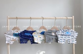 [🆕🇻🇳]  Jami Baby Store – Chuyên hàng body xuất dư trẻ em Carter, Geo, Old Navy chuẩn 100% 🧑‍🧒❤️️👶⭐️  𝐓𝐡𝐚𝐧𝐡 𝐥𝐲́ 𝐧𝐨̂́𝐭
Mỗi size còn lẻ mấy set quần thêu mông thú sale nốt #𝟏𝟖𝐱
Size shop có ghi chú dưới mỗi ảnh
, shares-0✔️ , likes-7❤️️ , date-2024-06-03 00:08:16🇻🇳🇻🇳🇻🇳📰🆕