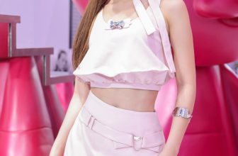 [🆕🇻🇳] SO YOUNG – THE CAT INSIDE YOU 👕 Top1Fashion 👗  𝐇𝐎𝐀𝐍𝐆𝐘𝐄𝐍 𝐱 𝐒𝐎𝐘𝐎𝐔𝐍𝐆 | 𝐁𝐎𝐎𝐌 𝐏𝐈𝐍𝐊Which vibe you love? I love Babi vibe.Thiết kế hack vòng eo cùng màu hồng phấn cực yêu, Hoàng Yến hoá thân thành nàng mè , shares-0✔️ , likes-13❤️️ , date-2024-06-03 18:42:03🇻🇳🇻🇳🇻🇳📰🆕