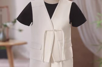 [🆕🇻🇳]  MMKID aims to bring kids the most high fashionable and high quality party design 🧑‍🧒❤️️👶⭐️ Set Vest cho bé trai được thiết kế phá cách, để trở nên vừa sang trọng vừa thoải mái, và có chút phóng khoáng. Mẫu Vest không cổ, thiết kế tay shorts kết h , shares-2✔️ , likes-56❤️️ , date-2024-06-02 23:30:34🇻🇳🇻🇳🇻🇳📰🆕