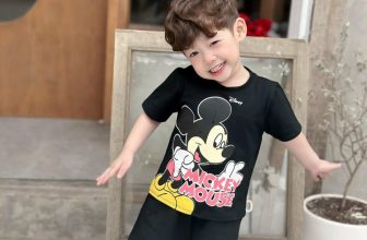 [🆕🇻🇳]  Thóc Kids – Thời trang trẻ em – Chuyên sỉ lẻ quần áo xuất dư, made in VN cho trẻ 🧑‍🧒❤️️👶⭐️  SIÊU PHẨM 3 áo cotton mát lịm#139k/1 Set 3 áo disney hót hòn họt nha
Áo hàng xịn nên chất siêu đỉnh nha
Chất cotton mềm lên dáng cưc chuẩnMà áo  này  , shares-0✔️ , likes-1❤️️ , date-2024-06-07 15:26:46🇻🇳🇻🇳🇻🇳📰🆕