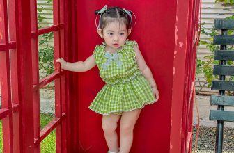 [🆕🇻🇳]  BB design – Chuyên đồ thiết kế dành cho mẹ và công chúa nhỏ 🧑‍🧒❤️️👶⭐️ Chọn thêm set màu xanh nữa cho tủ đồ đủ màu sắc nào bé yêu ơiSet caro xanh: 170k, kẹp tóc – 40k
Chất liệu: thôBảng size tham khảo:
𝕊𝕚𝕫𝕖 𝕓𝕖́
Size  , shares-0✔️ , likes-17❤️️ , date-2024-06-08 00:04:32🇻🇳🇻🇳🇻🇳📰🆕