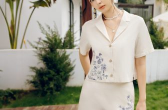 [🆕🇻🇳] ADORE DRESS – Là thế hệ thương hiệu thời trang trẻ 👕 Top1Fashion 👗  𝗡𝗘𝗪 𝗖𝗢𝗟𝗟𝗘𝗖𝗧𝗜𝗢𝗡 | 𝗦𝗨𝗠𝗠𝗘𝗥 𝗣𝗟𝗔𝗬𝗟𝗜𝗦𝗧 – 𝗬𝗢𝗨𝗡𝗚, 𝗪𝗜𝗟𝗗 𝗔𝗡𝗗 𝗙𝗥𝗘𝗘Mùa hè nhiệt huyết và rực rỡ. Mùa hè hoang dại và tự do. Đưa tay hứng lấy giọt nắng, nhắm mắt tận  , shares-0✔️ , likes-91❤️️ , date-2024-06-03 23:00:08🇻🇳🇻🇳🇻🇳📰🆕
