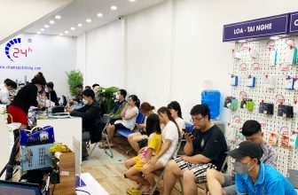 [🆕🇻🇳] 24h – Bệnh Viện Điện Thoại, Laptop 👨‍🔧 Top1Fix 🧰  Bản lề Samsung Galaxy Z Flip4 đóng mở khó khăn do bị hở – Nơi nào thay thế uy tín, khỏi đợi chờ?
>>>Khách yêu chỉ cần chốt lịch thay mới qua 1900.0213, Ad , shares-0✔️ , likes-5❤️️ , date-2024-06-08 02:00:42🇻🇳🇻🇳🇻🇳📰🆕