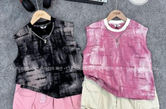 [🆕🇻🇳]  CHUNKids.vn – (Chun Kids )-Cửa hàng quần áo sơ sinh & trẻ em 🧑‍🧒❤️️👶⭐️ Mê cái tone màu loang này quá các bác êiiii
Áo ba lỗ tanktop kèm vòng siu chất cho bé iu với dòng chất liệu cao cấp thoáng mát, lên phom đẹp và bền ạ
Ful , shares-0✔️ , likes-9❤️️ , date-2024-06-19 00:49:35🇻🇳🇻🇳🇻🇳📰🆕