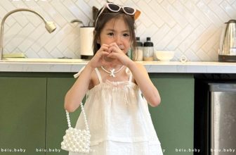 [🆕🇻🇳] Béiu – Baby Clothes – Đồ trẻ em 🧑‍🧒❤️️👶⭐️  Chị điệu, em điệuTeam bánh bèo mà chưa biết sắm gì thì phải ngắm ngay 2 em áo này nhé, xinh xỉu luôn các mẹ ơi
Chất bao mát, mềm mại luôn này
Các mẹ i , shares-3✔️ , likes-8❤️️ , date-2024-06-13 03:15:38🇻🇳🇻🇳🇻🇳📰🆕