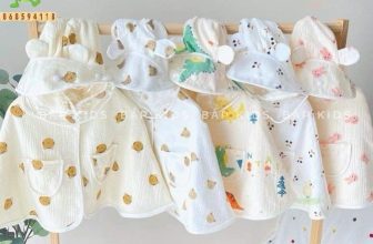 [🆕🇻🇳] BẮP KIDS – Chuyên cung cấp đồ sơ sinh cao cấp, sỉ lẻ toàn quốc : quần áo, bình sữa 🧑‍🧒❤️️👶⭐️  Áo choàng chống nắng cho bé yêu
Trời nắng thế này ra đường các mẹ nhớ mặc áo chống nắng cho bé nhé
Mẫu áo chống nắng mới cập bến nhà Bắp đây ạ
Chất mỏ , shares-0✔️ , likes-0❤️️ , date-2024-06-10 15:30:15🇻🇳🇻🇳🇻🇳📰🆕