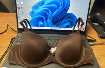 [🆕🇻🇳] Băngshop Xuất Khẩu- 14E Hàng Chuối 👕 Top1Fashion 👗  1 siêu phẩm ce ạ!Áo bra nhà Vic, e nói ko với hàg fake ce nhé! Nhà e bán Vic có tiếng lâu nay rồi ạ! Mặc hàng xịn nó cũng khác hẳn ce nhỉ!Áo này mút mỏ , shares-0✔️ , likes-1❤️️ , date-2024-06-09 20:00:39🇻🇳🇻🇳🇻🇳📰🆕